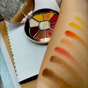 Eyeshadow pallet